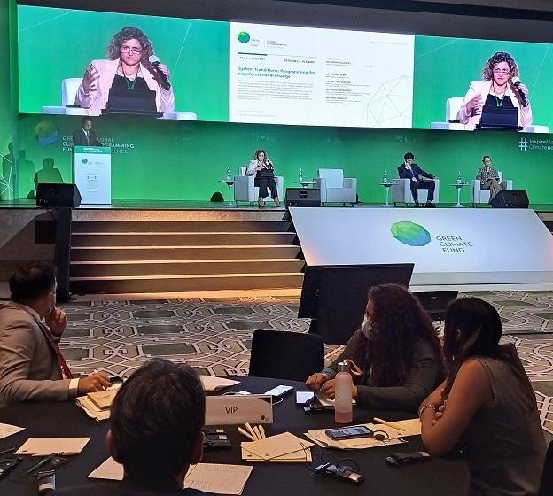 Imagen relacionada con la noticia :Participó jefa de la delegación cubana en la Conferencia de Programación Global del Fondo Verde del Clima